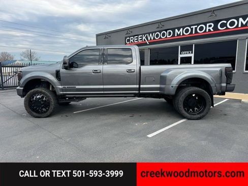 Used 2022 Ford F350 Platinum w/ FX4 Off-Road Package image 6