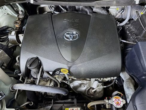 Certified 2020 Toyota Sienna L image 34