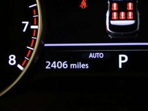 Certified 2025 Nissan Pathfinder SV w/ SV Premium Package image 14