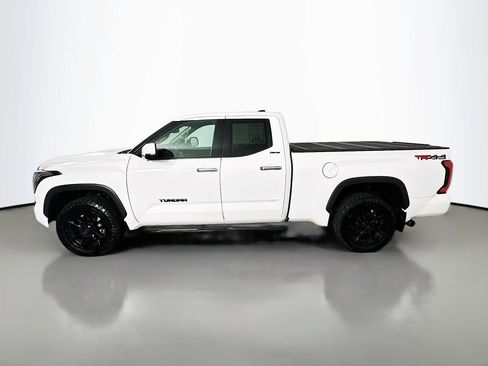 Used 2022 Toyota Tundra Limited w/ TRD Off-Road Package AWD/4WD image 4