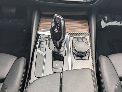 Used 2017 BMW 530i image 19