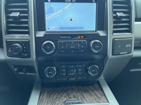 Used 2019 Ford F350 Lariat w/ Lariat Value Package image 29