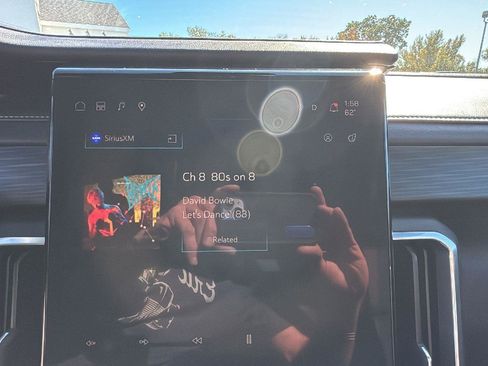 New 2025 GMC Acadia Elevation w/ Elevation Premium Package image 20