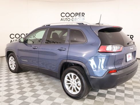 Used 2020 Jeep Cherokee Latitude w/ Cold Weather Group image 22