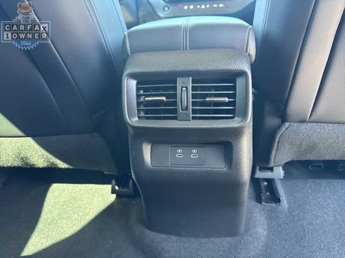 Used 2025 Nissan Murano SV AWD/4WD image 16