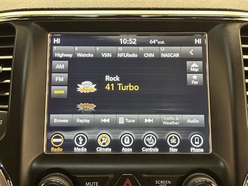 Used 2018 Jeep Grand Cherokee Altitude image 11