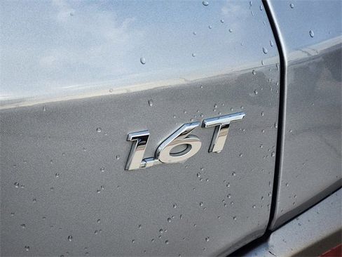 Certified 2021 Hyundai Kona Ultimate w/ Cargo Package image 8