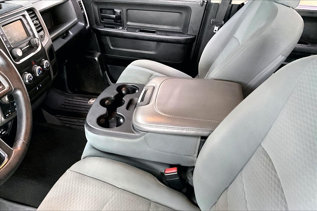 Used 2017 RAM 1500 ST w/ SXT Appearance Group AWD/4WD image 16