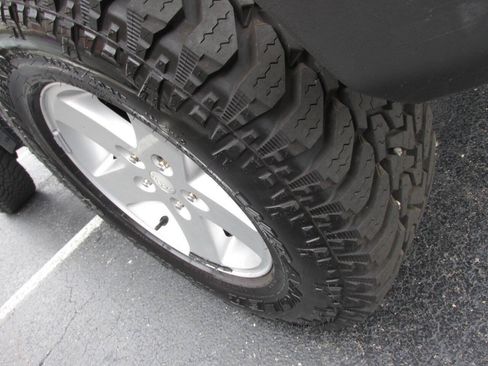 Used 2007 Jeep Wrangler X AWD/4WD image 39