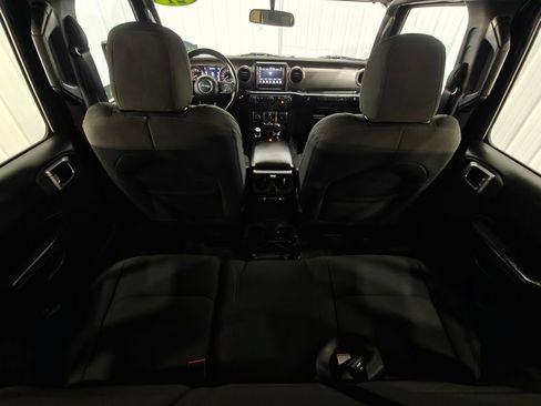 Used 2021 Jeep Wrangler Unlimited Sport AWD/4WD image 25