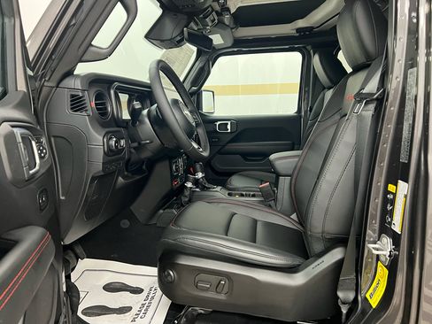 New 2026 Jeep Wrangler Unlimited Rubicon AWD/4WD image 5