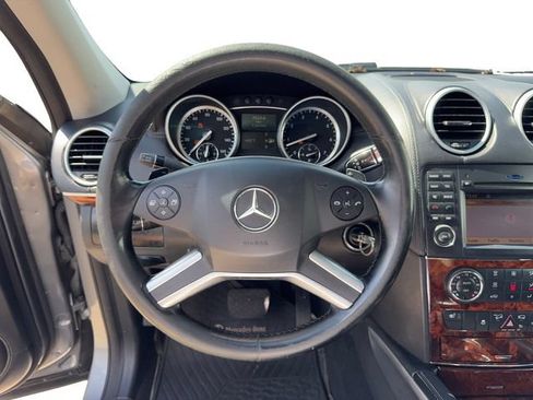 Used 2012 Mercedes-Benz GL 450 4MATIC image 12
