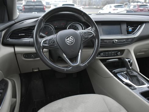 Used 2018 Buick Regal Preferred w/ Driver Confidence Package #1 image 16