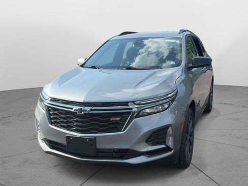 Used 2023 Chevrolet Equinox RS AWD/4WD image 1