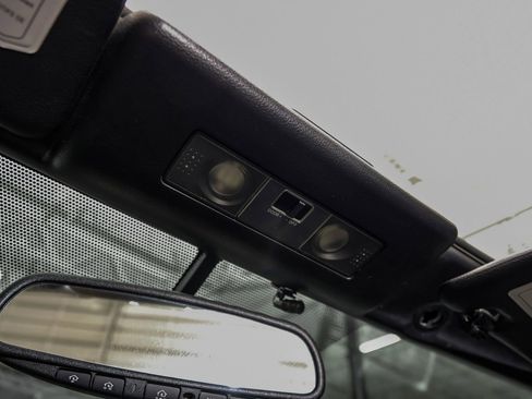 Used 2005 Nissan 350Z Touring RWD image 32