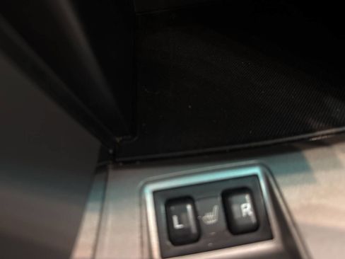 Used 2009 Toyota Camry Hybrid FWD image 31