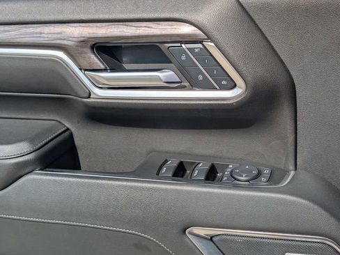 Used 2024 Chevrolet Silverado 2500 LTZ w/ LTZ Plus Package image 24