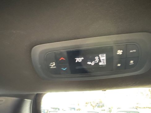 Used 2018 Chrysler Pacifica Touring Plus w/ S Appearance Package image 22