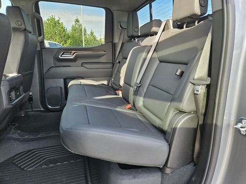 New 2026 Chevrolet Silverado 1500 LT Trail Boss w/ Convenience Package II AWD/4WD image 15
