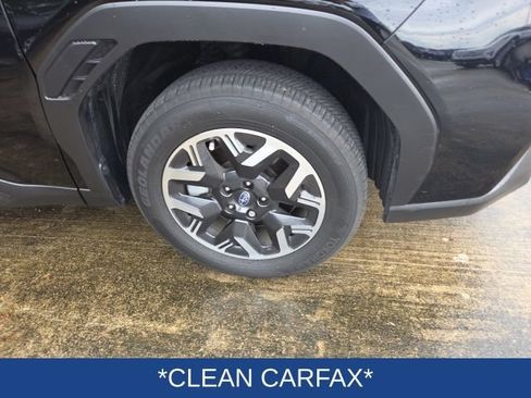 Used 2025 Subaru Forester Premium AWD/4WD image 5