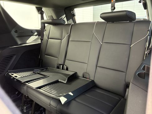 New 2026 Cadillac Escalade Luxury image 14