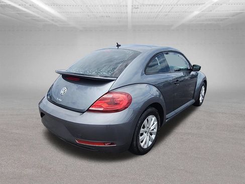 Used 2017 Volkswagen Beetle 1.8T S FWD image 20