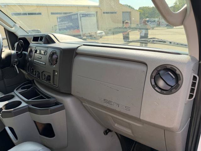 Used 2017 Ford E-450 and Econoline 450 Super Duty w/ Power Windows & Locks Group RWD image 14