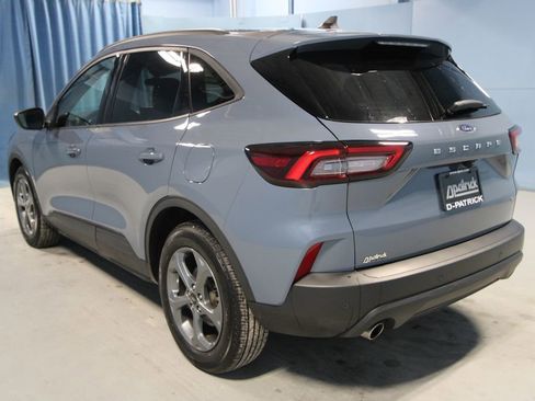 Used 2025 Ford Escape ST-Line w/ Equipment Group 301A image 32
