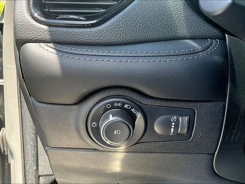Used 2022 Dodge Durango GT AWD/4WD image 15