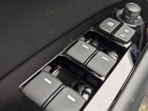 New 2025 MAZDA CX-5 AWD 2.5 S w/ Preferred Package image 22