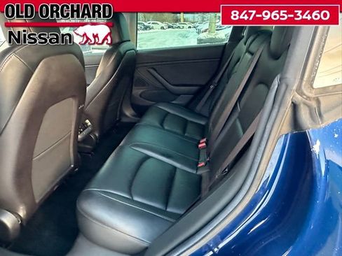 Used 2019 Tesla Model 3 Standard Range Plus image 11