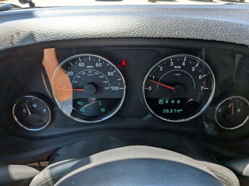 Used 2017 Jeep Wrangler Unlimited Sahara w/ Max Tow Package AWD/4WD image 22