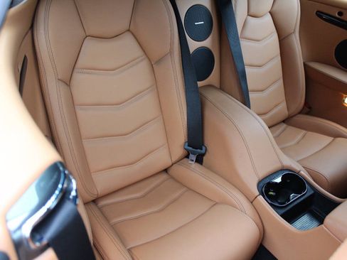 Used 2018 Maserati GranTurismo Sport RWD image 16