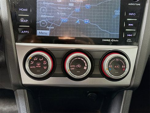 Used 2015 Subaru Crosstrek 2.0i Limited image 16