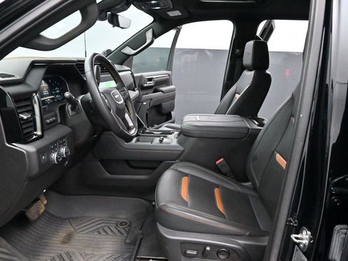 Used 2024 GMC Sierra 2500 AT4 w/ AT4 Premium Plus Package AWD/4WD image 12