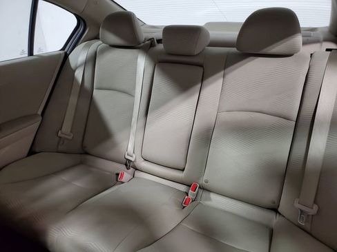 Used 2017 Honda Accord LX image 10