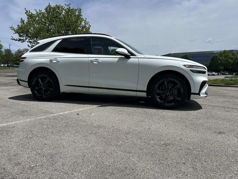 New 2026 Genesis GV70 2.5T Sport Prestige AWD/4WD image 8