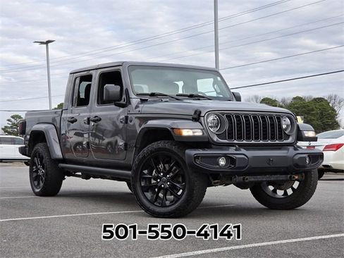 Used 2025 Jeep Gladiator Sport image 21