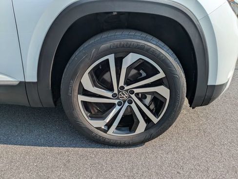 Used 2023 Volkswagen Atlas SEL AWD/4WD image 11