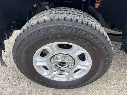 Used 2025 Ford F250 XLT w/ FX4 Off-Road Package AWD/4WD image 31