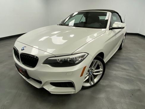 Used 2016 BMW 228i xDrive Convertible w/ M Sport Package AWD/4WD image 10
