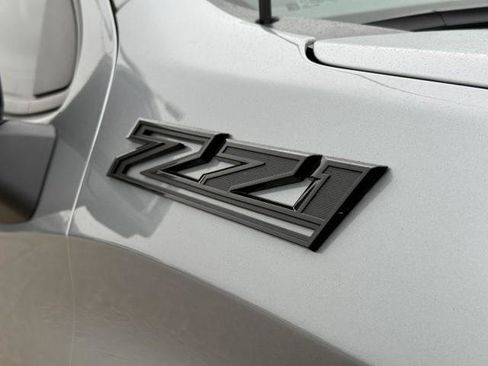 Used 2024 Chevrolet Silverado 1500 LT Trail Boss w/ LT Trail Boss Premium Package image 15