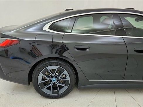 Used 2024 BMW i4 xDrive40i w/ Premium Package image 12