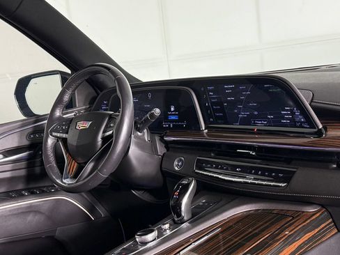 Used 2023 Cadillac Escalade Premium Luxury w/ LPO, Floor Liner Package AWD/4WD image 42