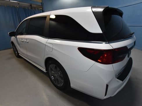Used 2026 Honda Odyssey Touring image 30