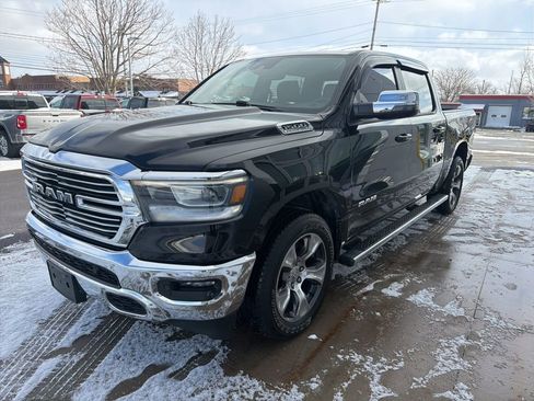Used 2023 RAM 1500 Laramie AWD/4WD image 6