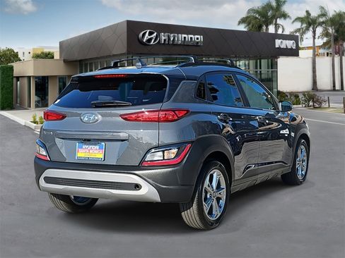 Certified 2023 Hyundai Kona SEL w/ Convenience Package image 3