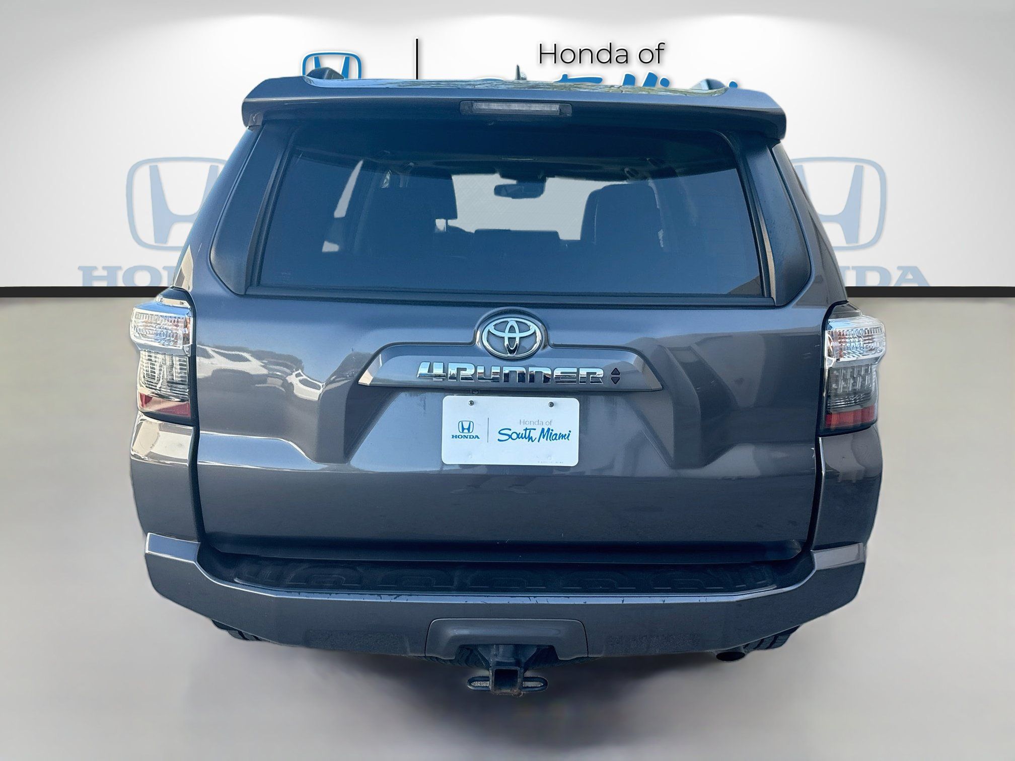 Used 2021 Toyota 4Runner SR5 Premium w/ Moonroof Package RWD image 6