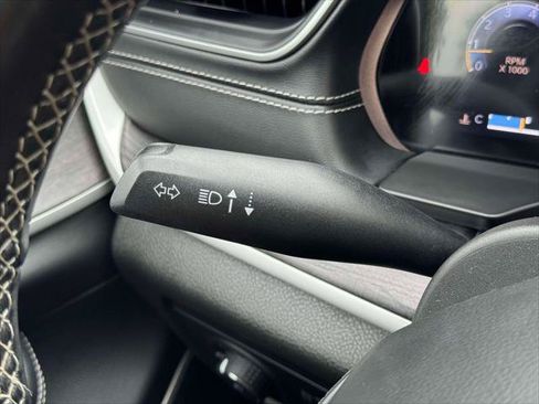 Used 2021 Jeep Grand Cherokee L Limited AWD/4WD image 23