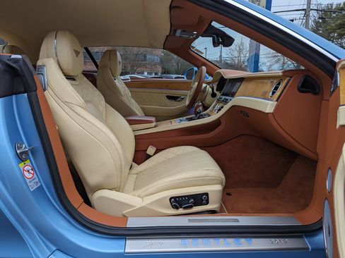 Used 2020 Bentley Continental GT AWD/4WD image 36